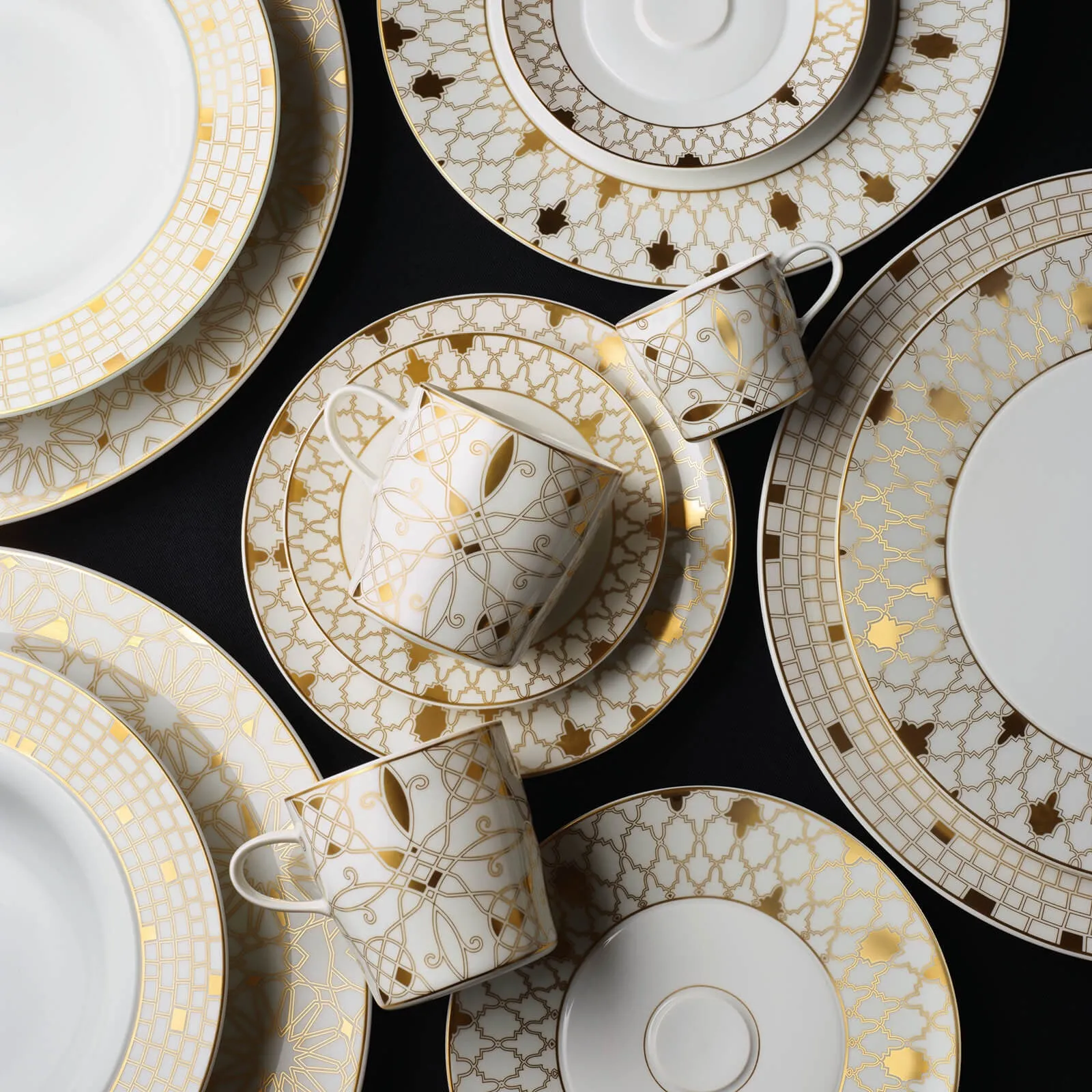 Auréole Dorée Dinner Plate