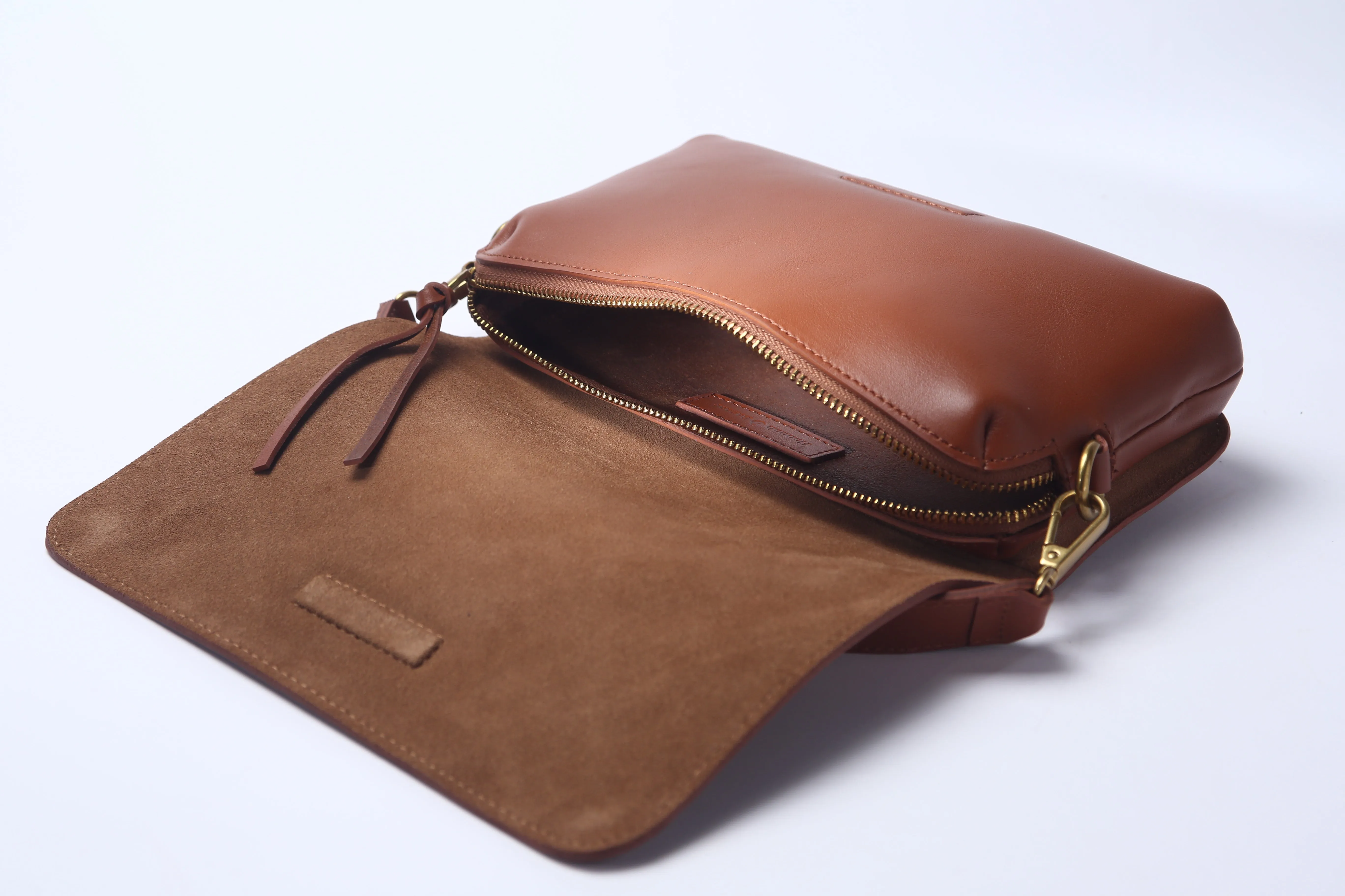 Brown Leather handheld or crossbody bag