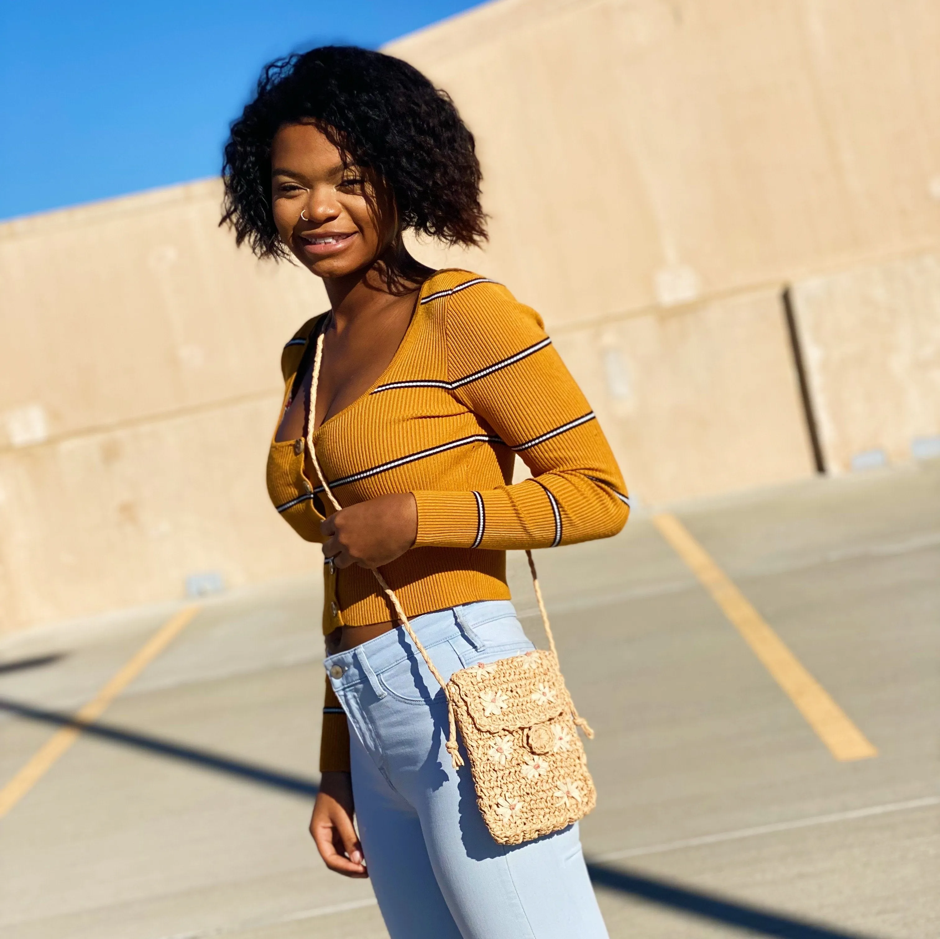 Hip Daisy Crossbody Bag