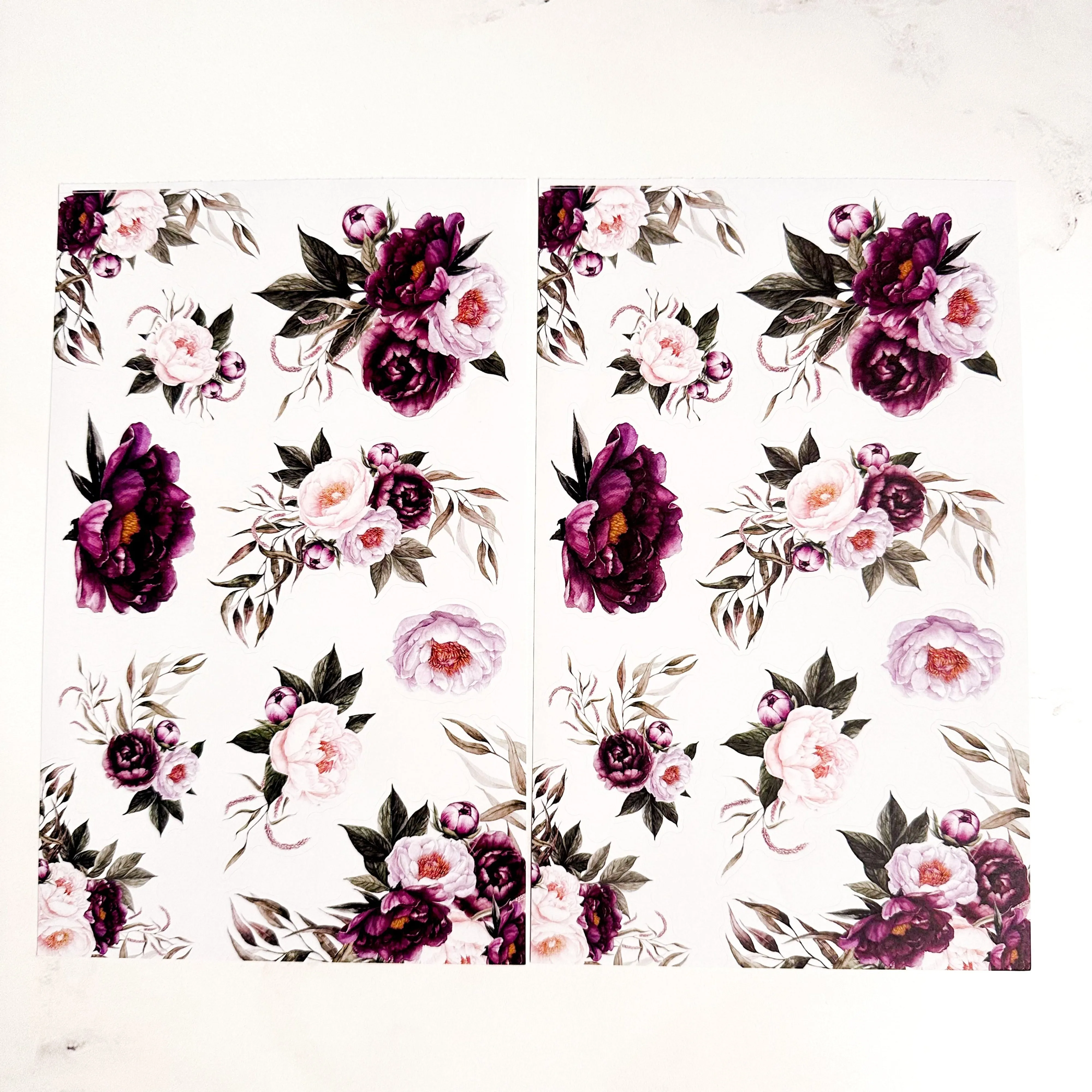 LUXE WINTER STICKER BOOK