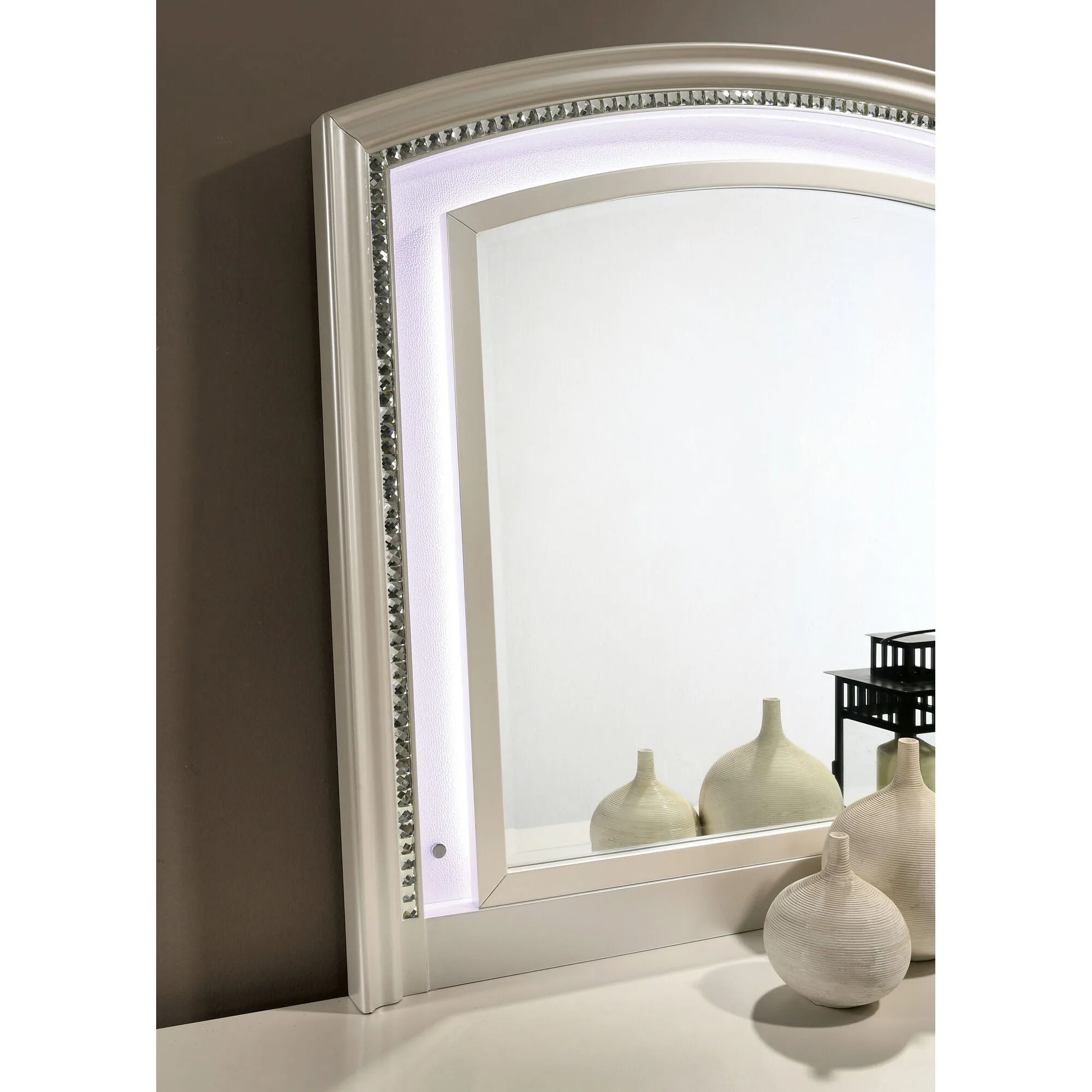 Maddie Mirror
