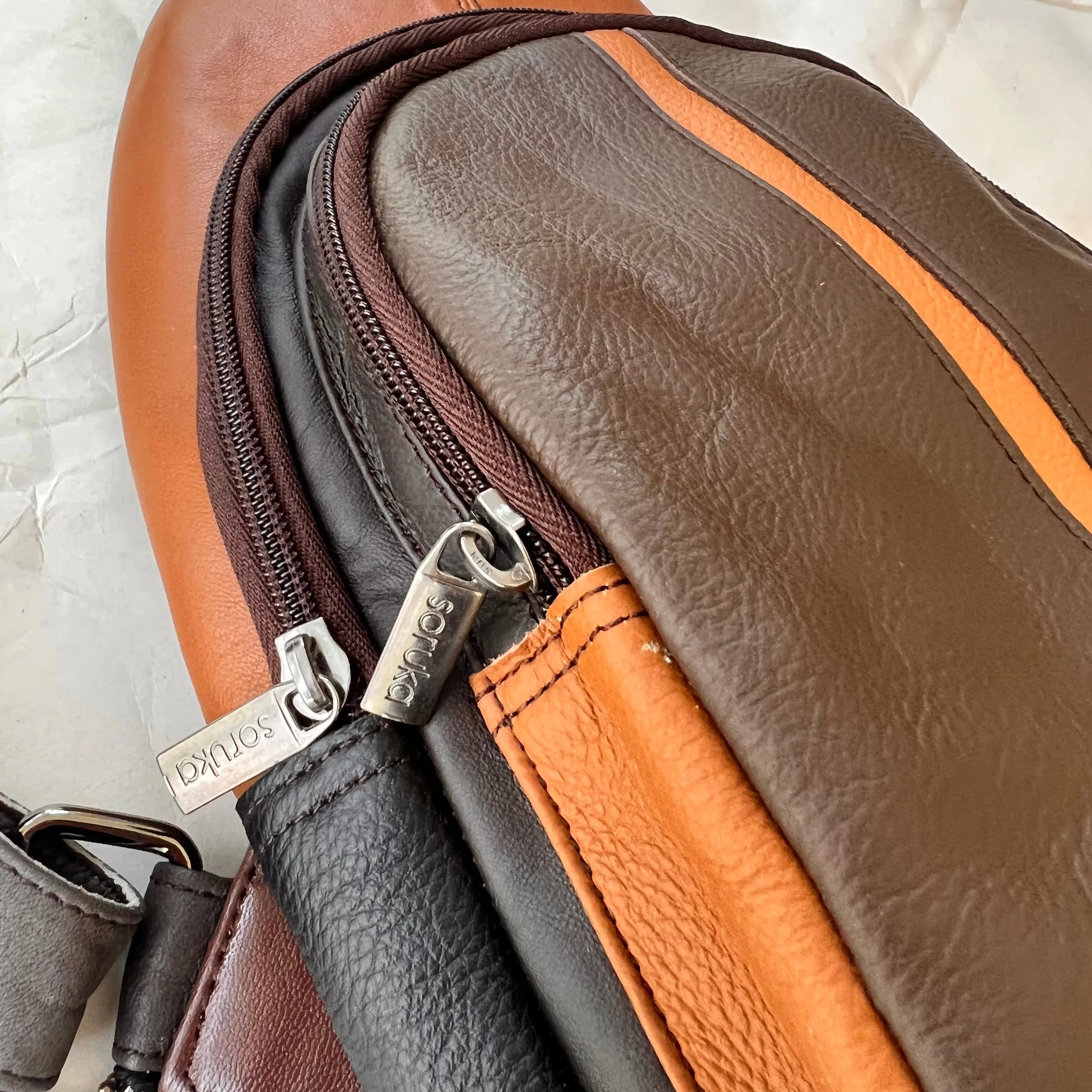 Soruka - Gregg Sling Bag, Chocolate