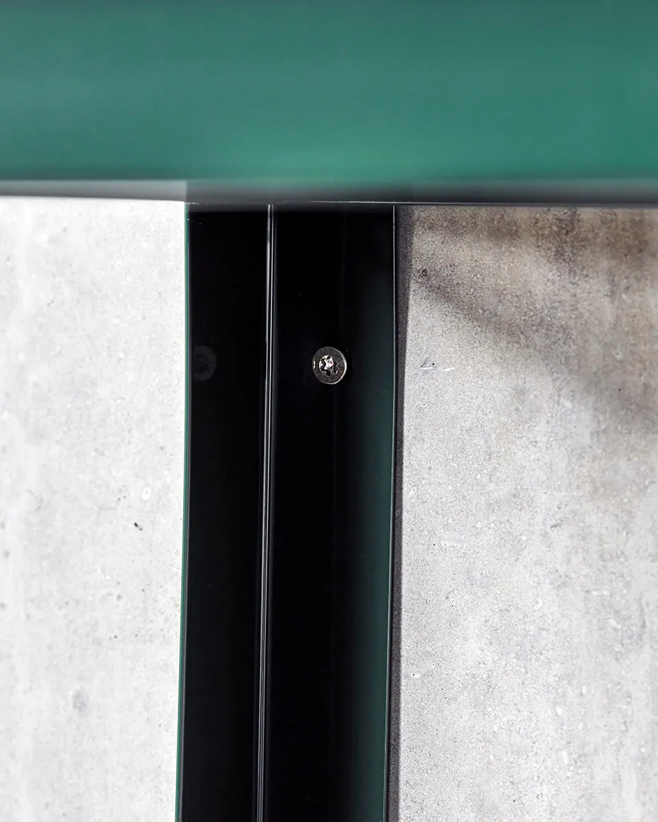 Use Shelving Unit