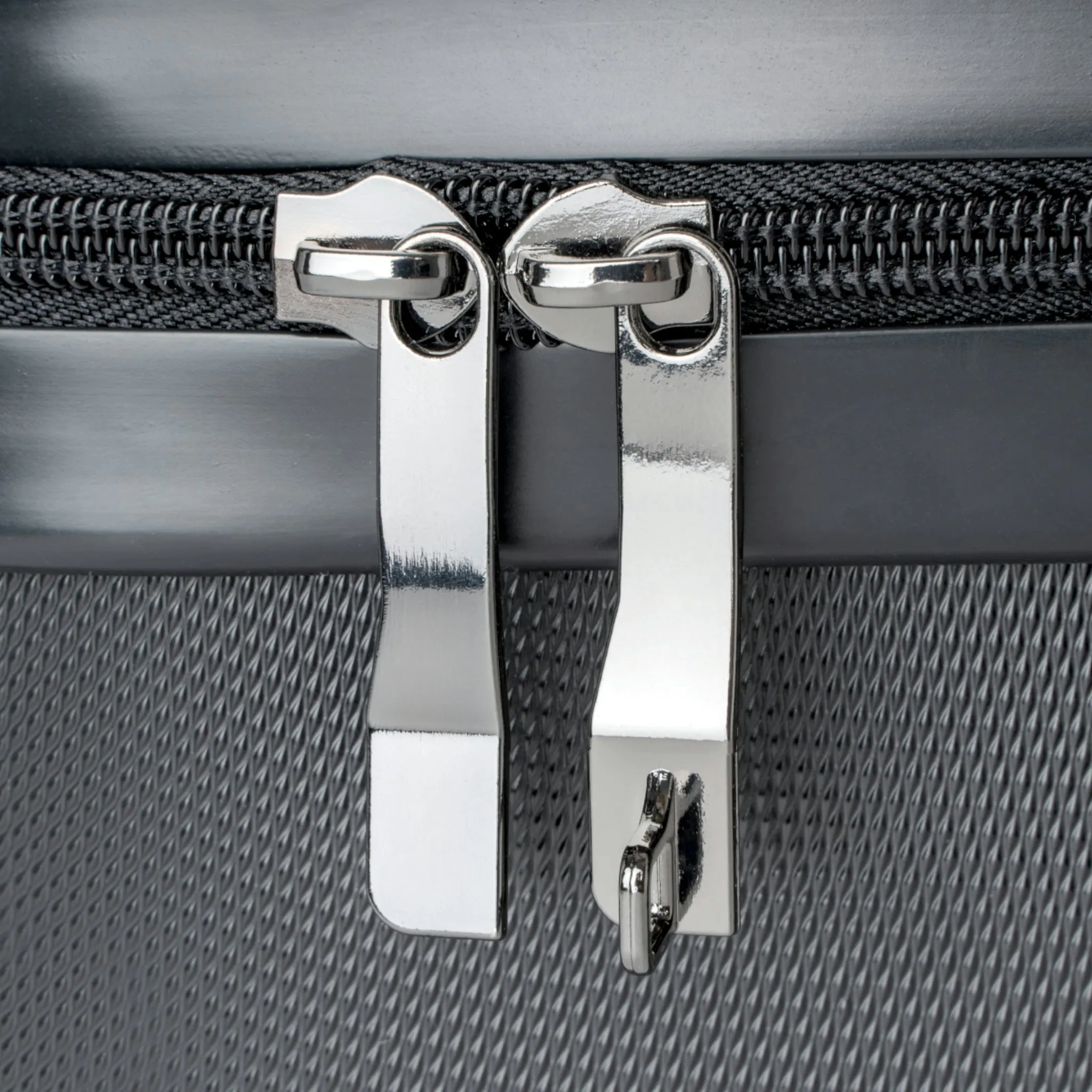 WMD, Travel Unique Suitcase